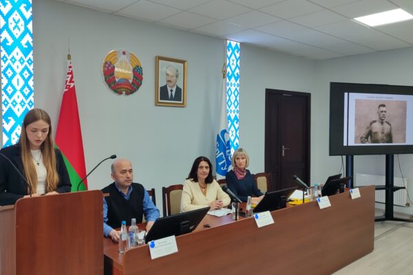 IMG-1a9e8effc36d2e5cd6103af087a14c39-V